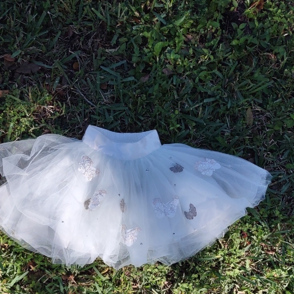 White Ruffled Embellished Bubble Skirt